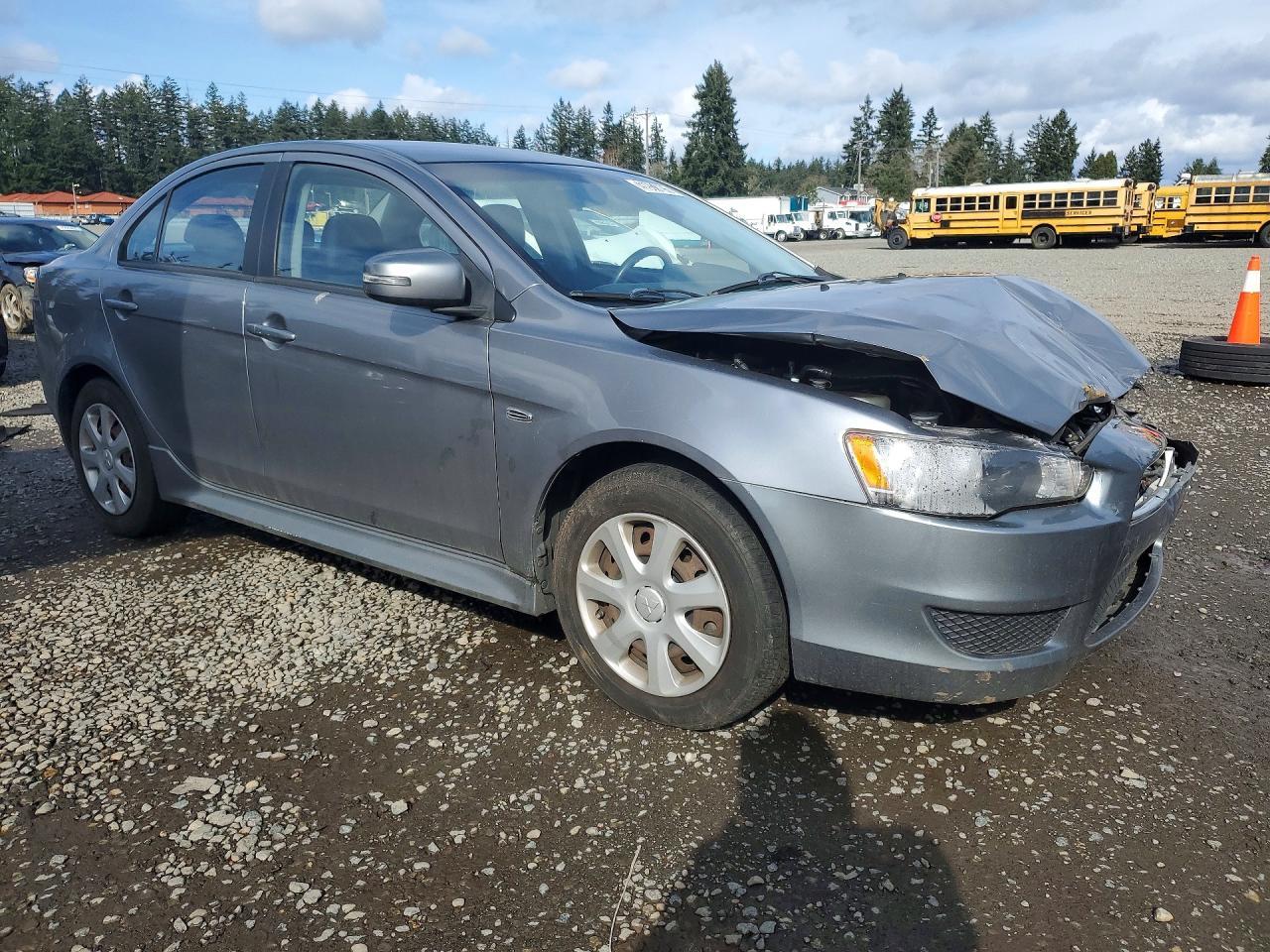 2015 Mitsubishi Lancer es