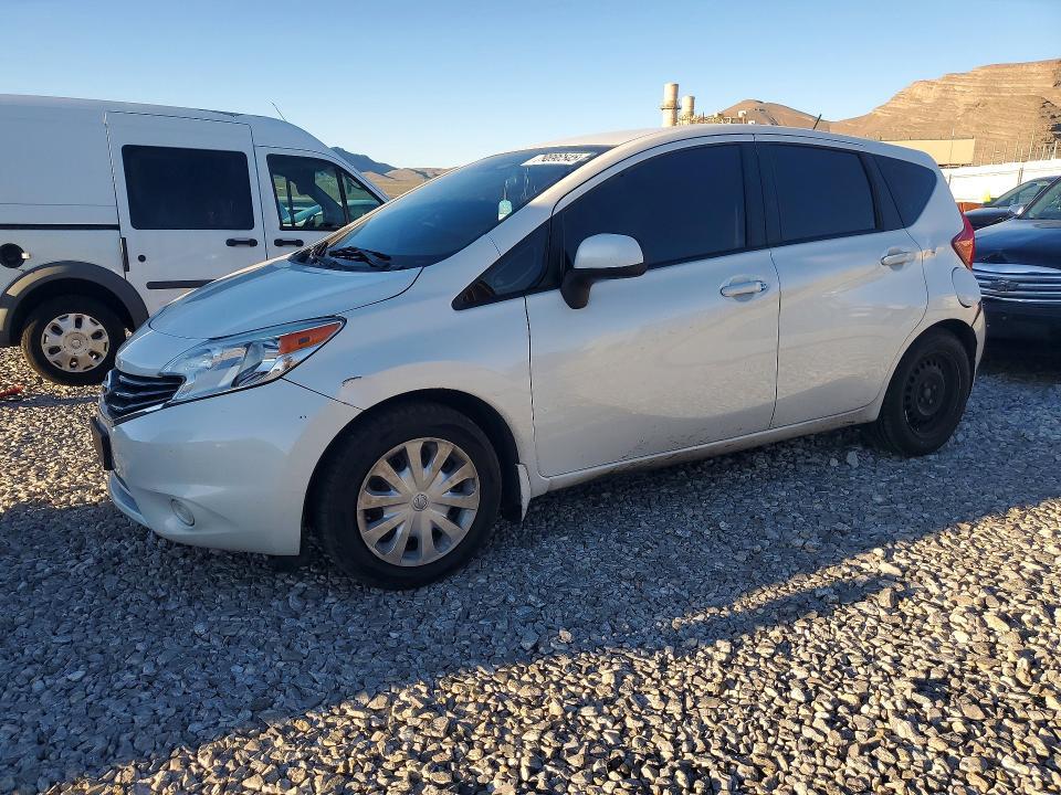 2014 Nissan Versa Note s Plus