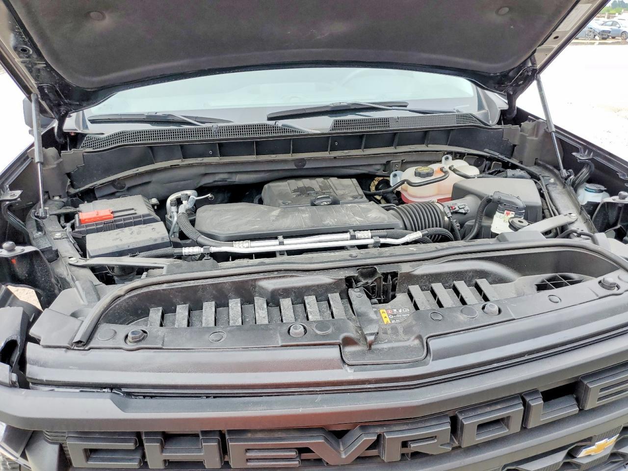 2025 Chevrolet Silverado C1500 Custom