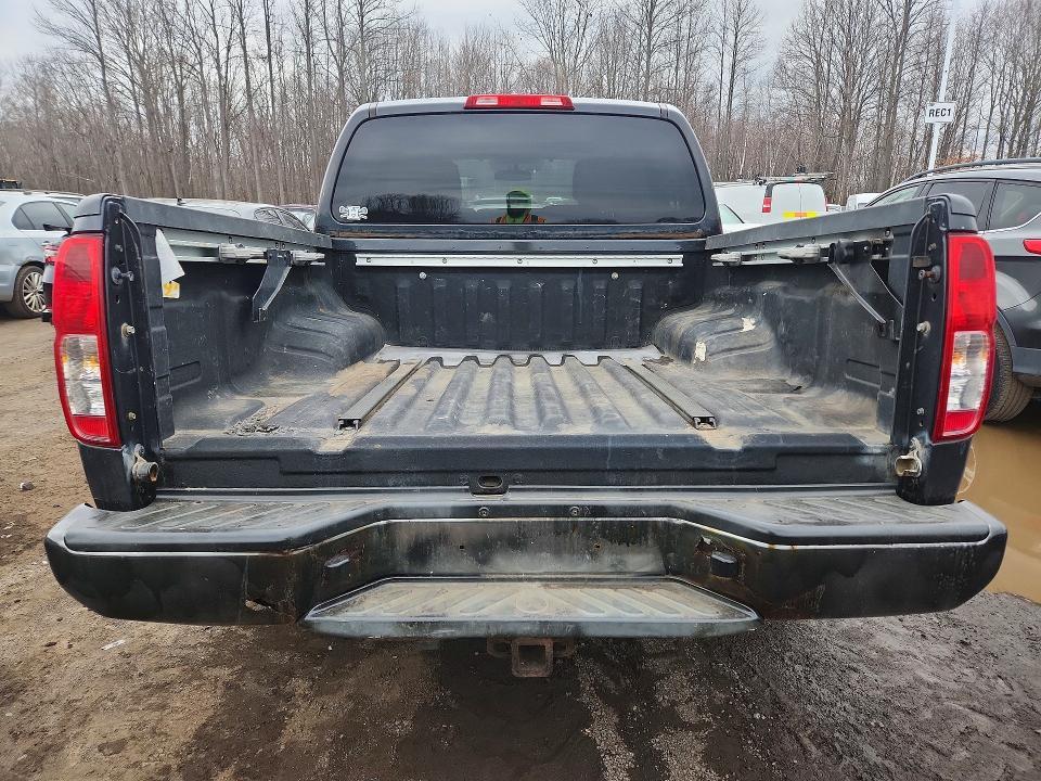 2010 Nissan Frontier SE V6