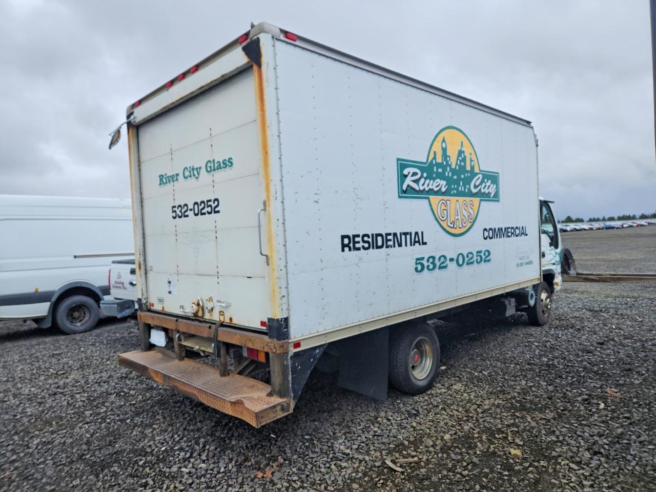 2007 Isuzu NPR
