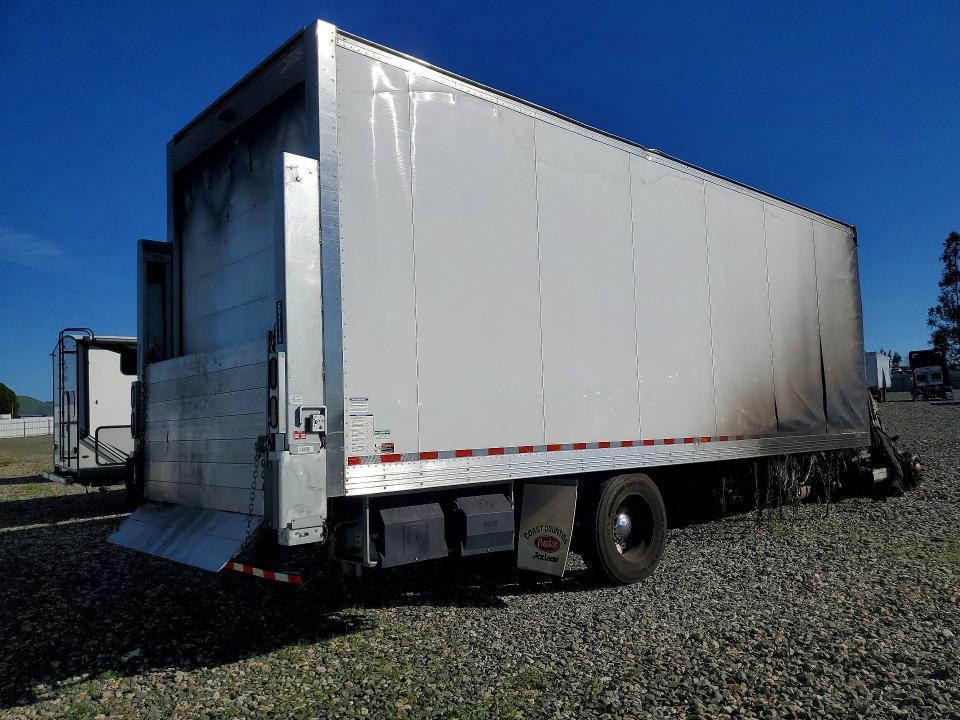 2024 Peterbilt 536 Refrigerated box Truck