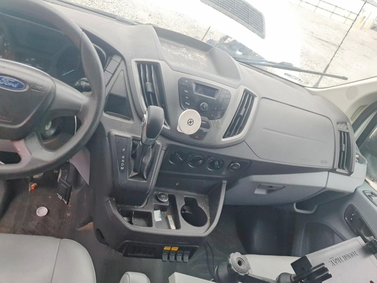 2019 Ford Transit T-150