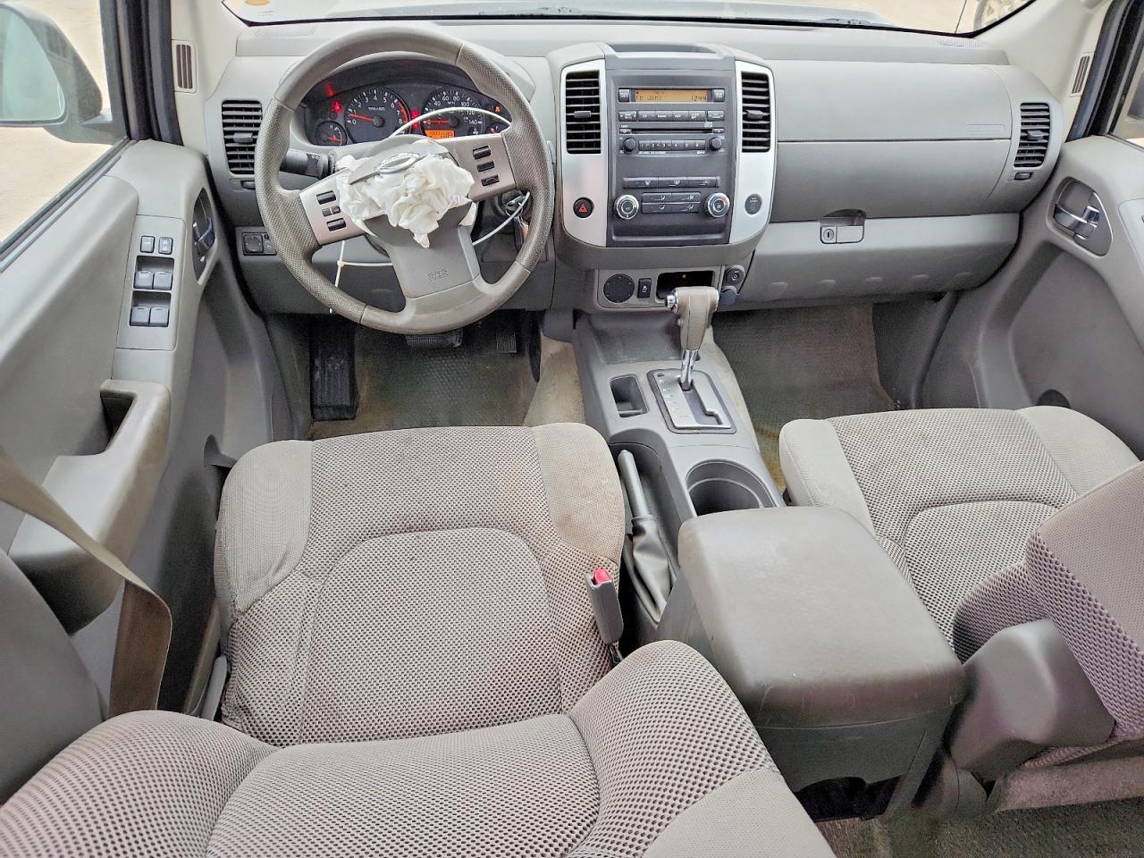 2012 Nissan Frontier S