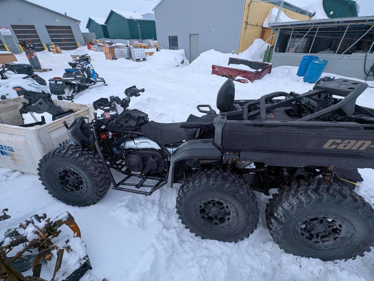 2026 Can-Am Outlander 6X6