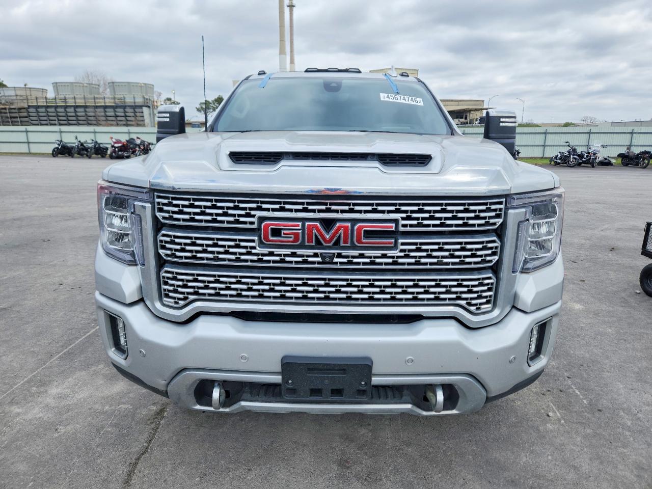 2022 GMC Sierra K3500 Denali