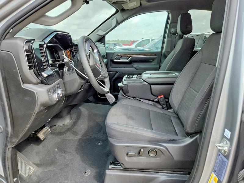 2025 GMC Sierra K2500 SLE