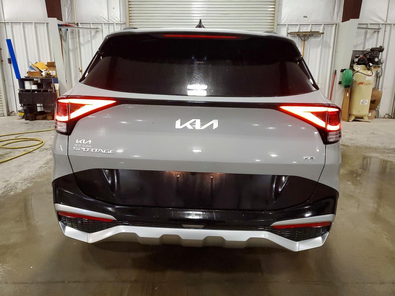 2023 KIA Sportage sx