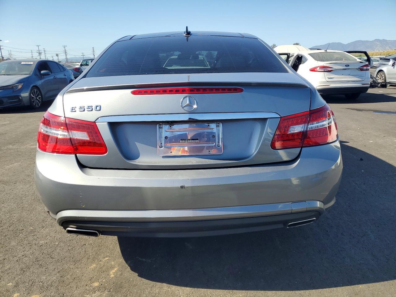 2011 Mercedes-Benz E 550