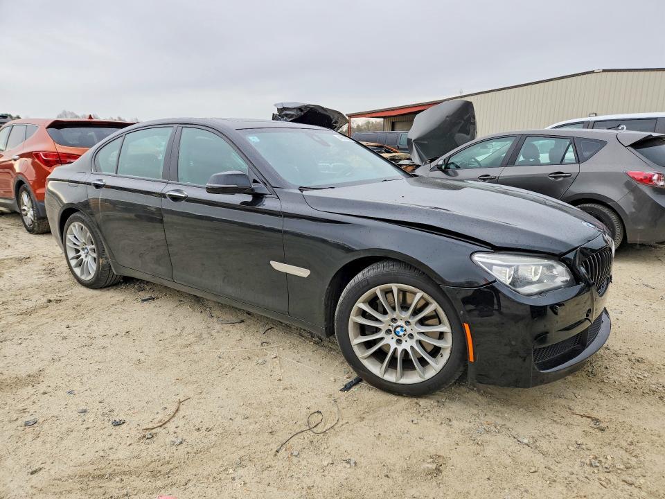 2014 BMW 750 xi