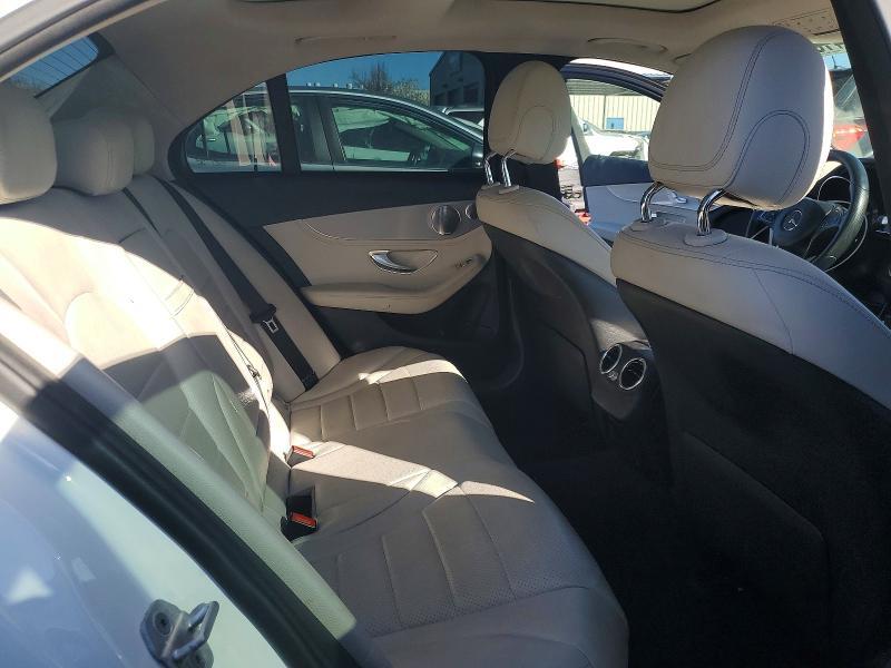 2016 Mercedes-Benz C300