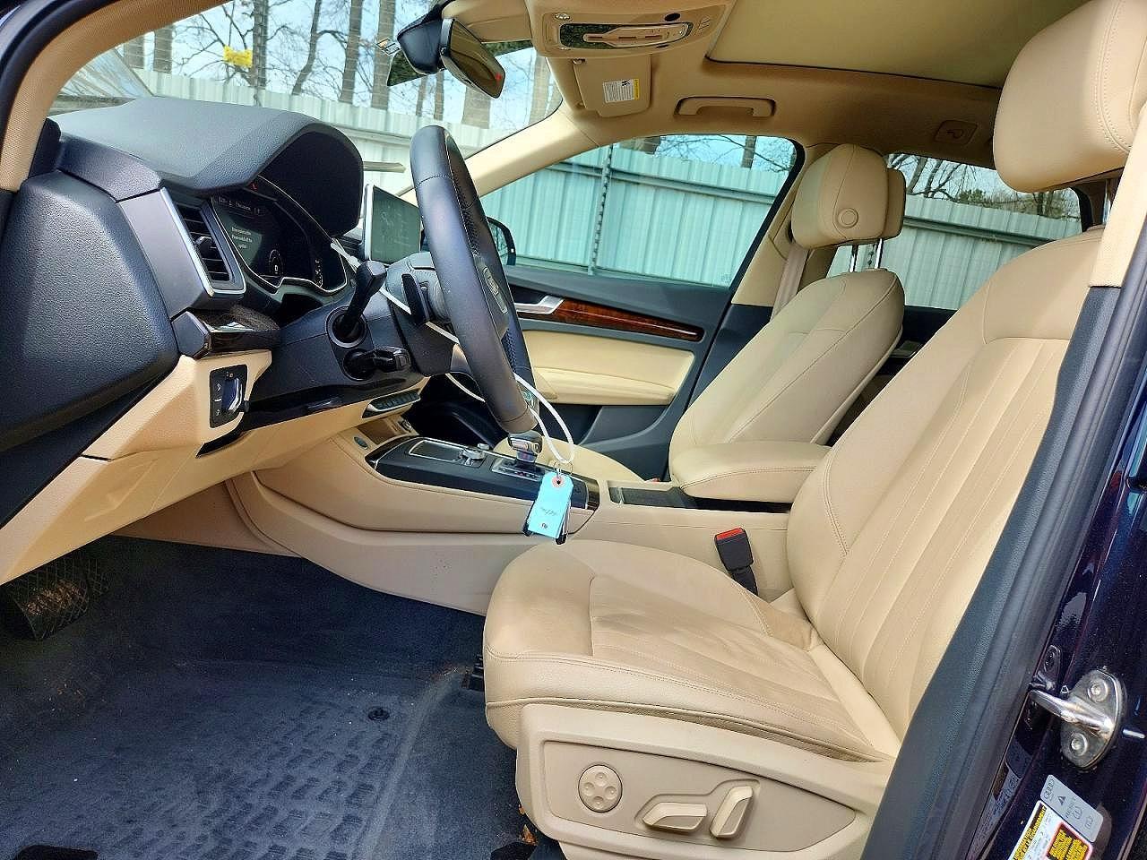 2020 Audi Q5 Premium Plus