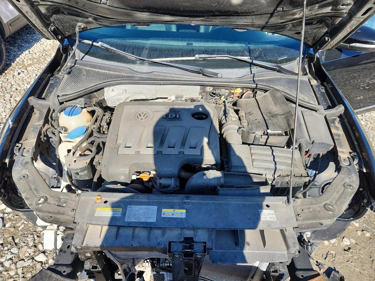 2012 Volkswagen Passat sel