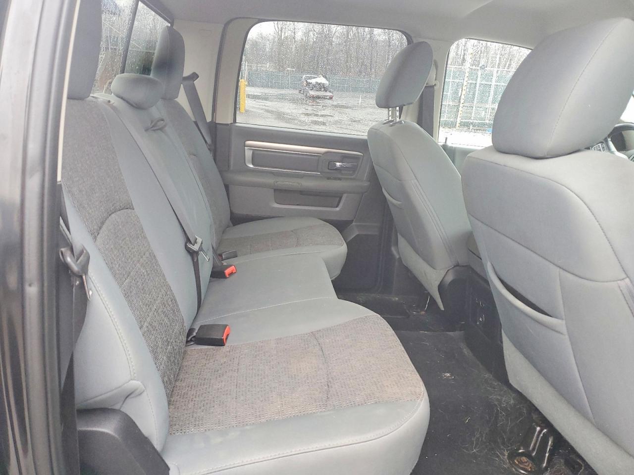2016 Dodge RAM 1500 SLT