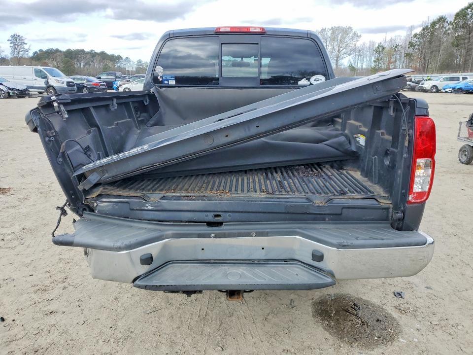 2014 Nissan Frontier sv