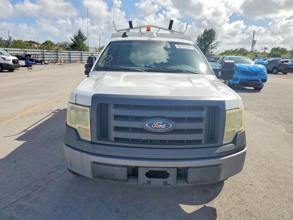 2010 Ford F150 Utility / Service Truck