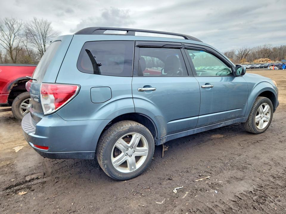 2010 Subaru Forester 2.5x Premium
