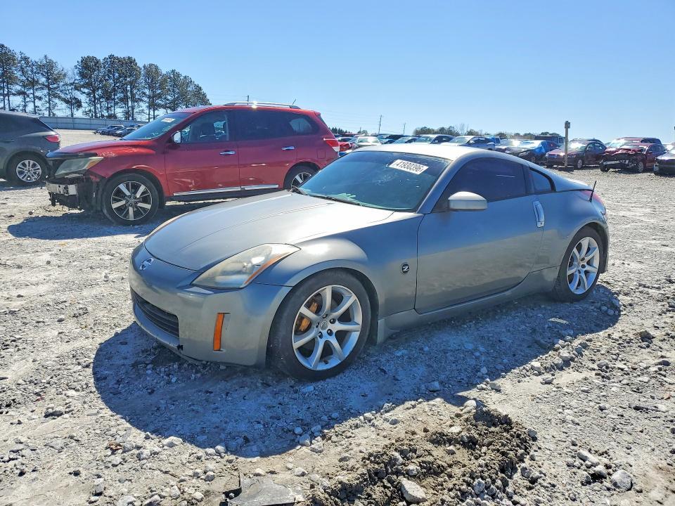 2005 Nissan 350z Base