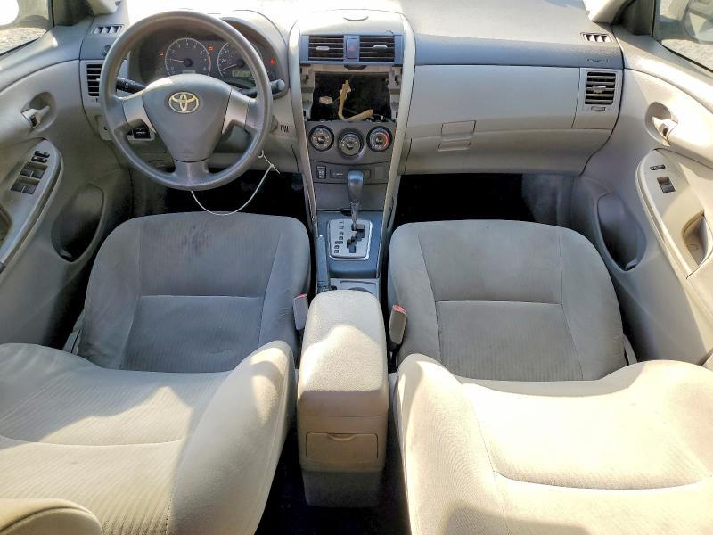 2010 Toyota Corolla le