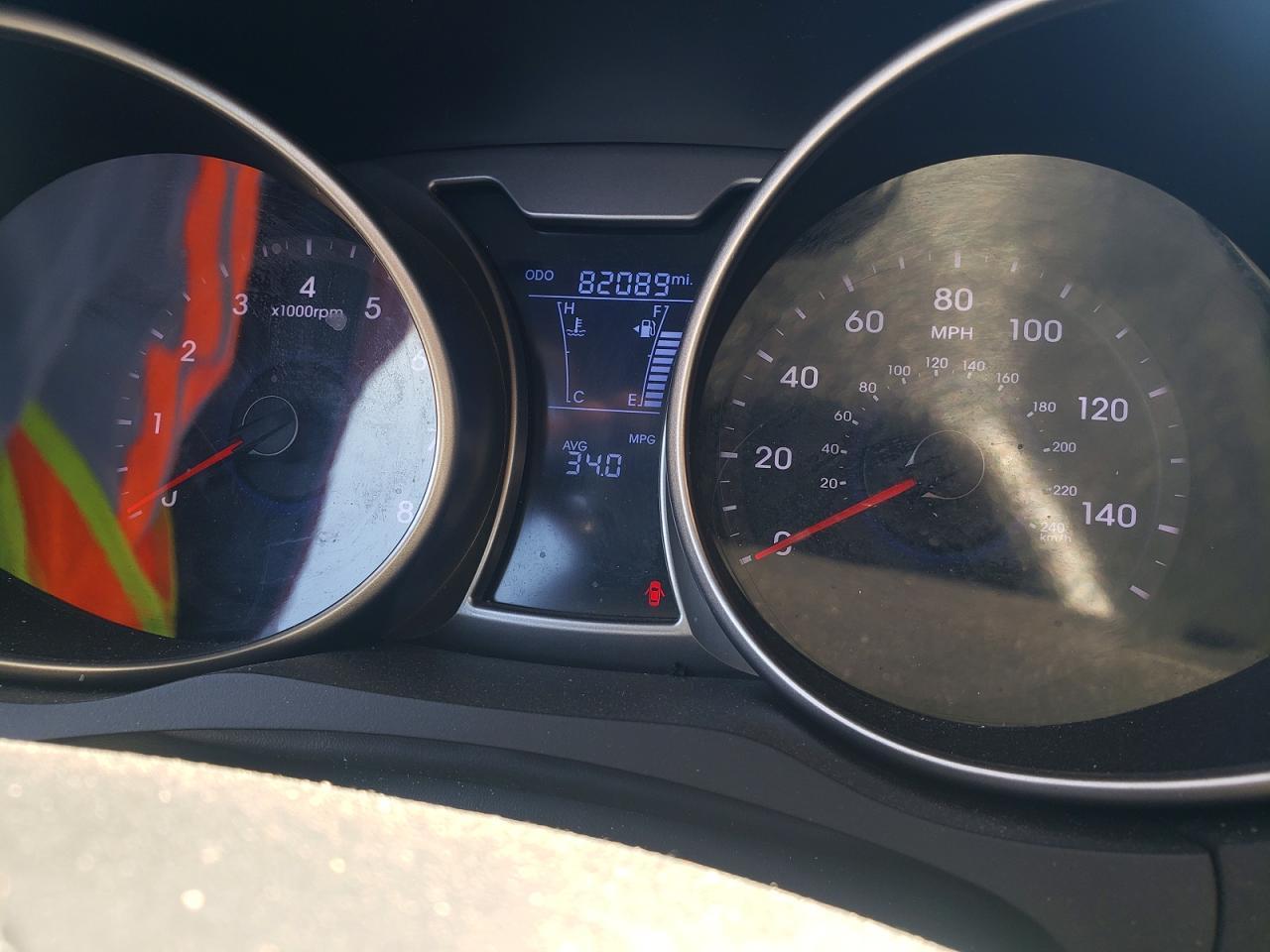 2016 Hyundai Veloster Base