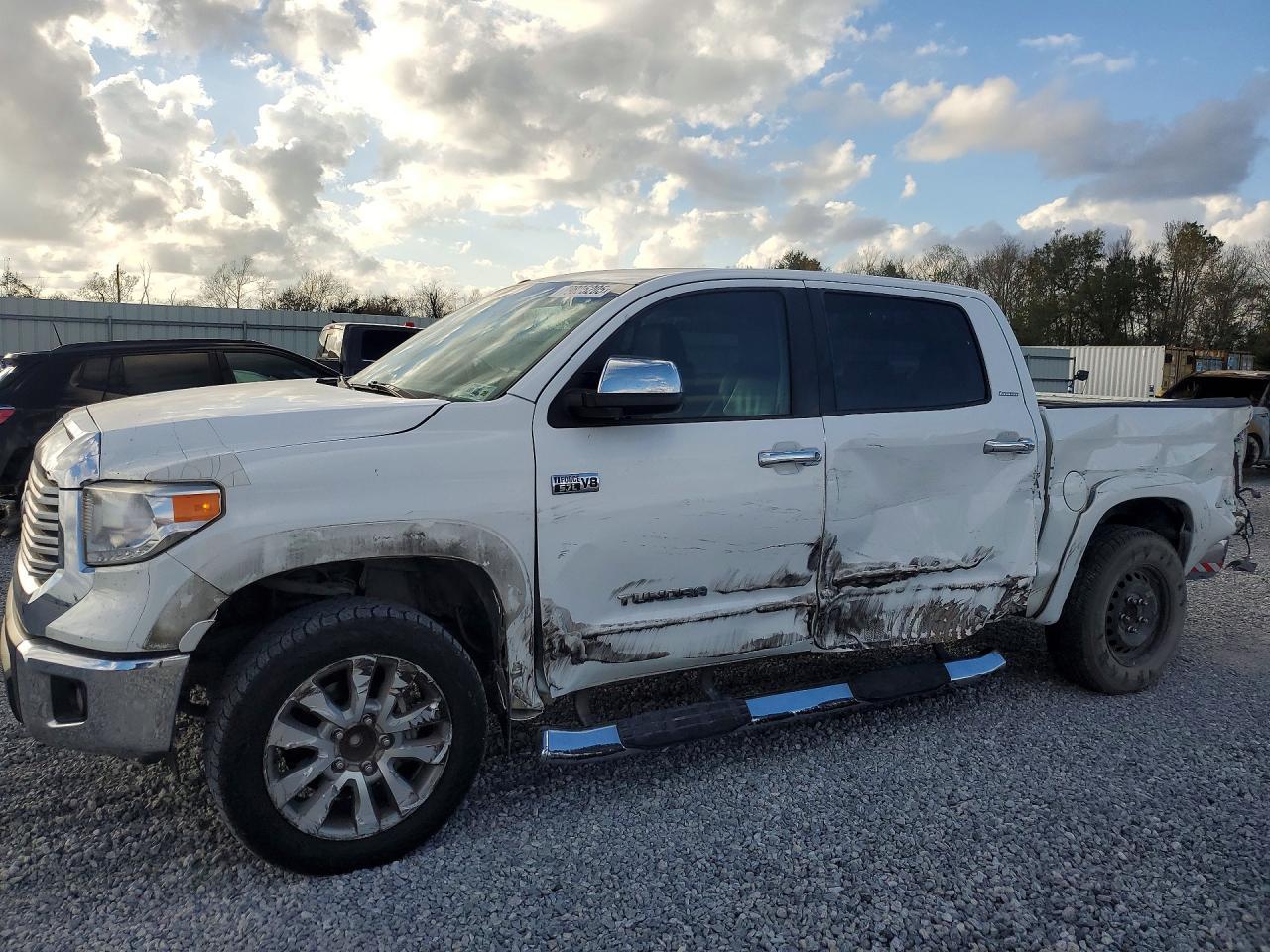 2015 Toyota Tundra Limited