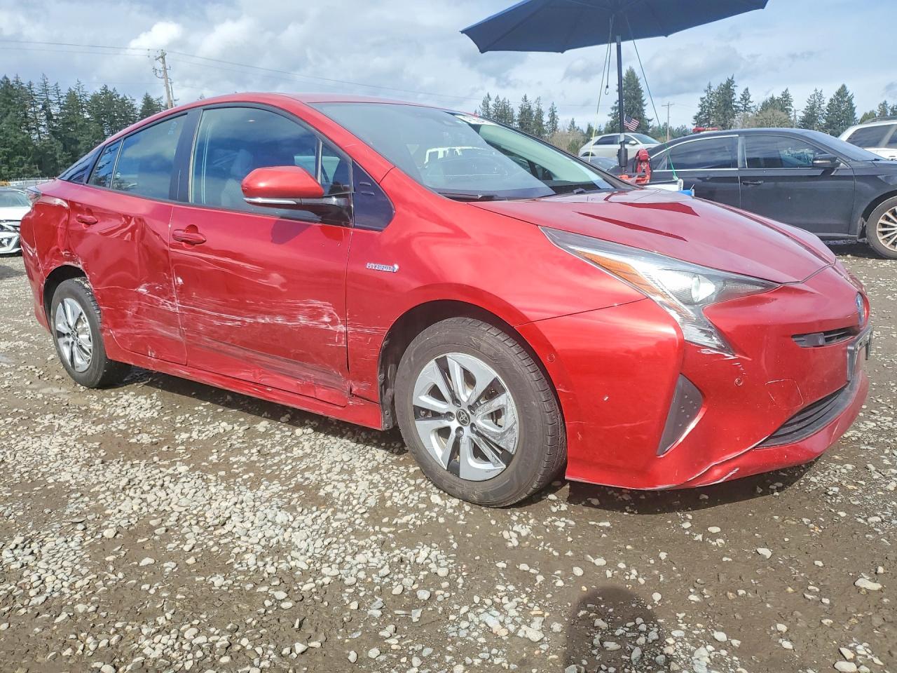 2018 Toyota Prius Three