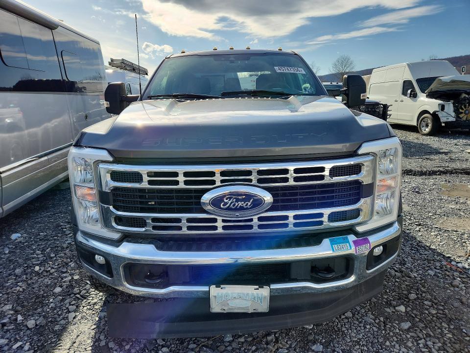 2023 Ford F450 Super Duty