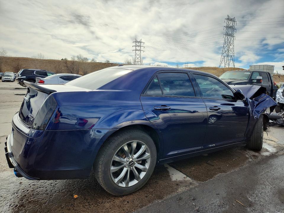 2014 Chrysler 300 s