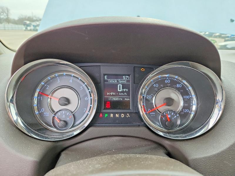 2013 Chrysler Town & Country Touring l