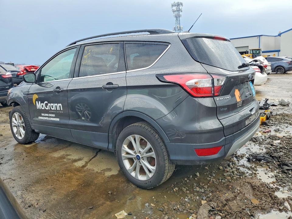 2018 Ford Escape se