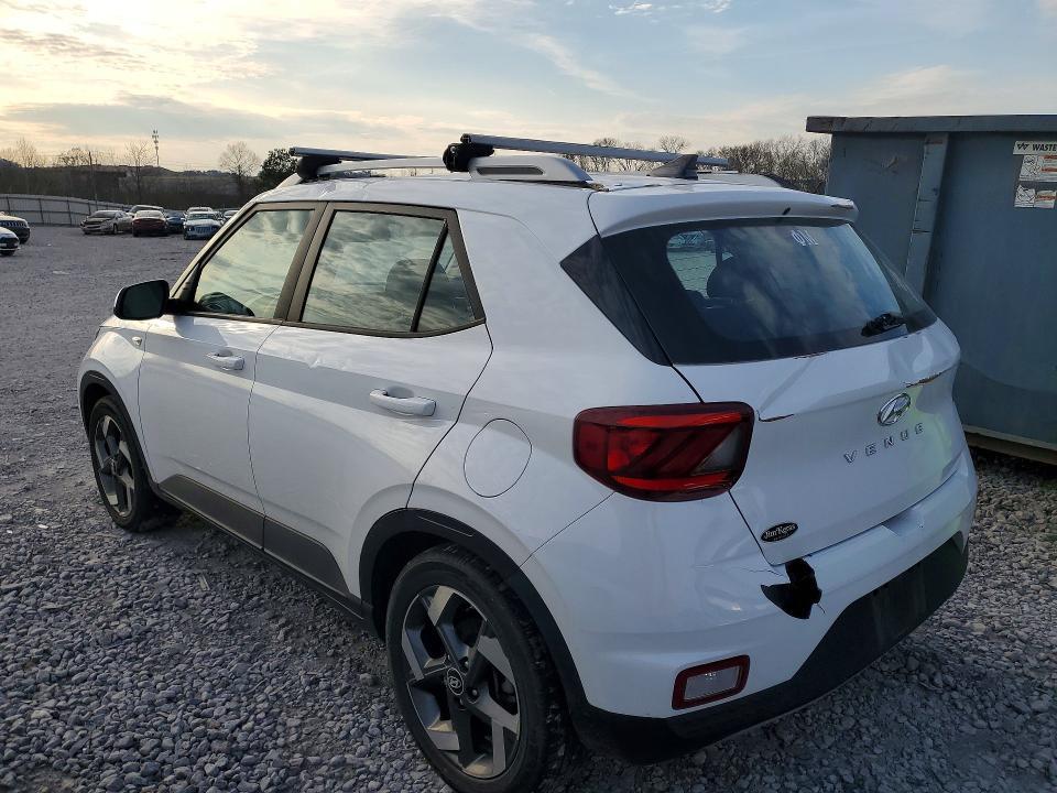 2022 Hyundai Venue sel