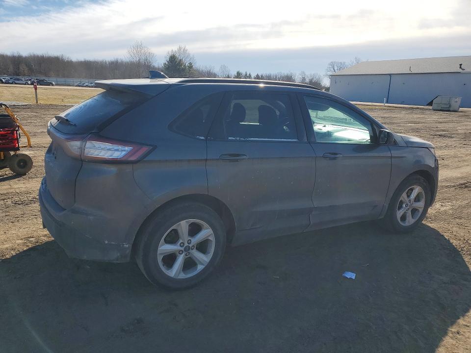 2015 Ford Edge se