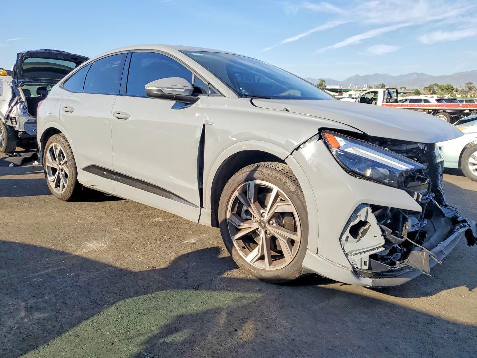 2025 Audi Q4 E-tron Sportback Premium Plus