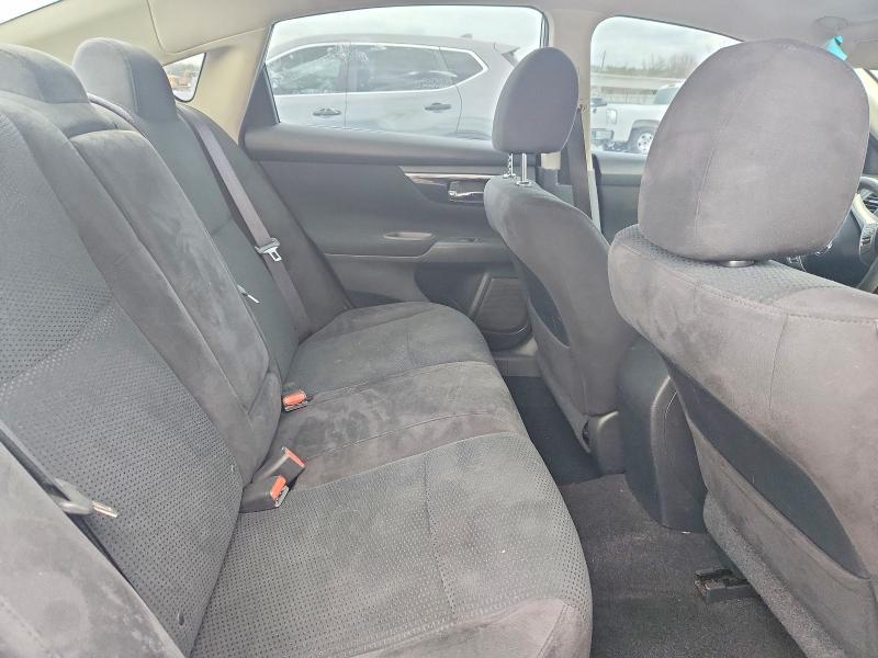 2014 Niss Altima 2.5 s