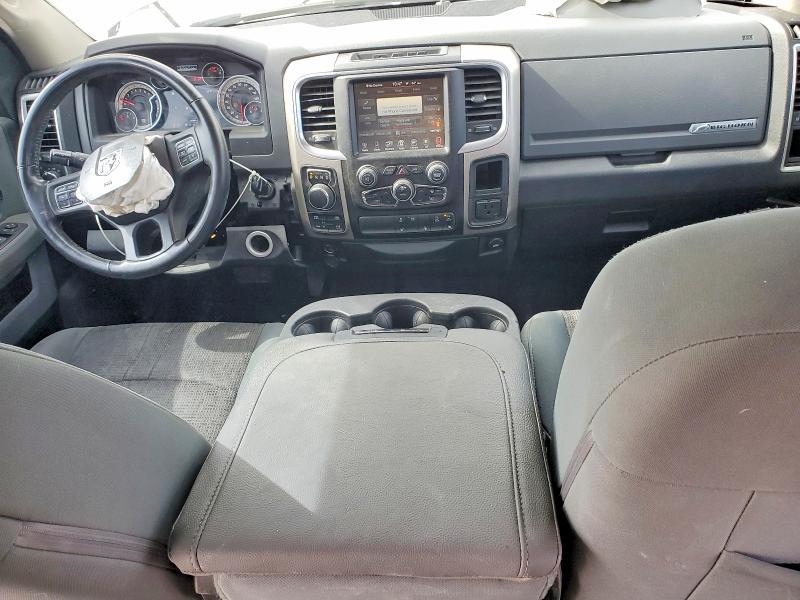 2016 Dodge RAM 1500 SLT