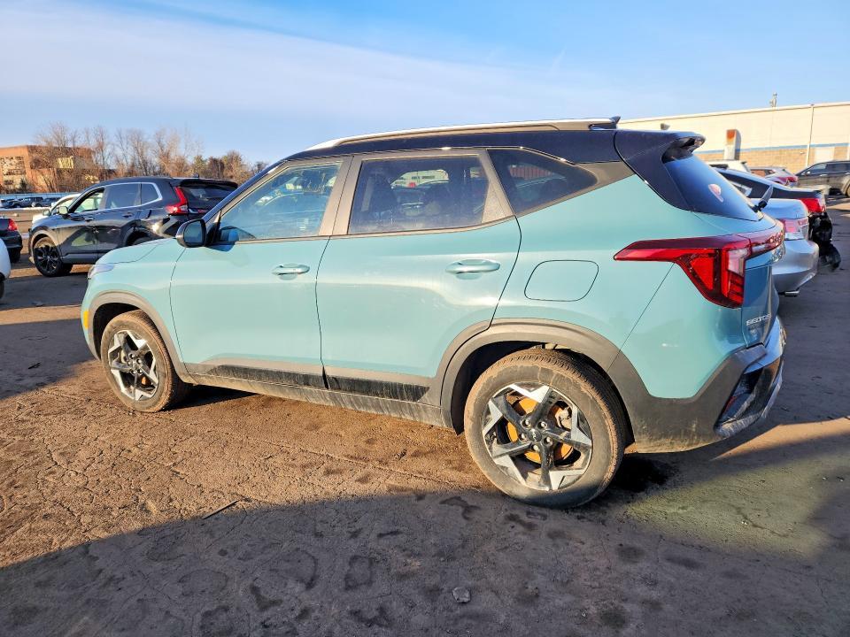 2025 KIA Seltos s