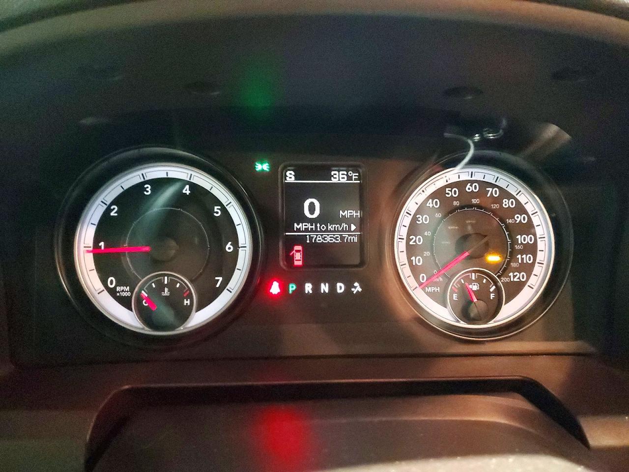 2014 Dodge RAM 1500 SLT