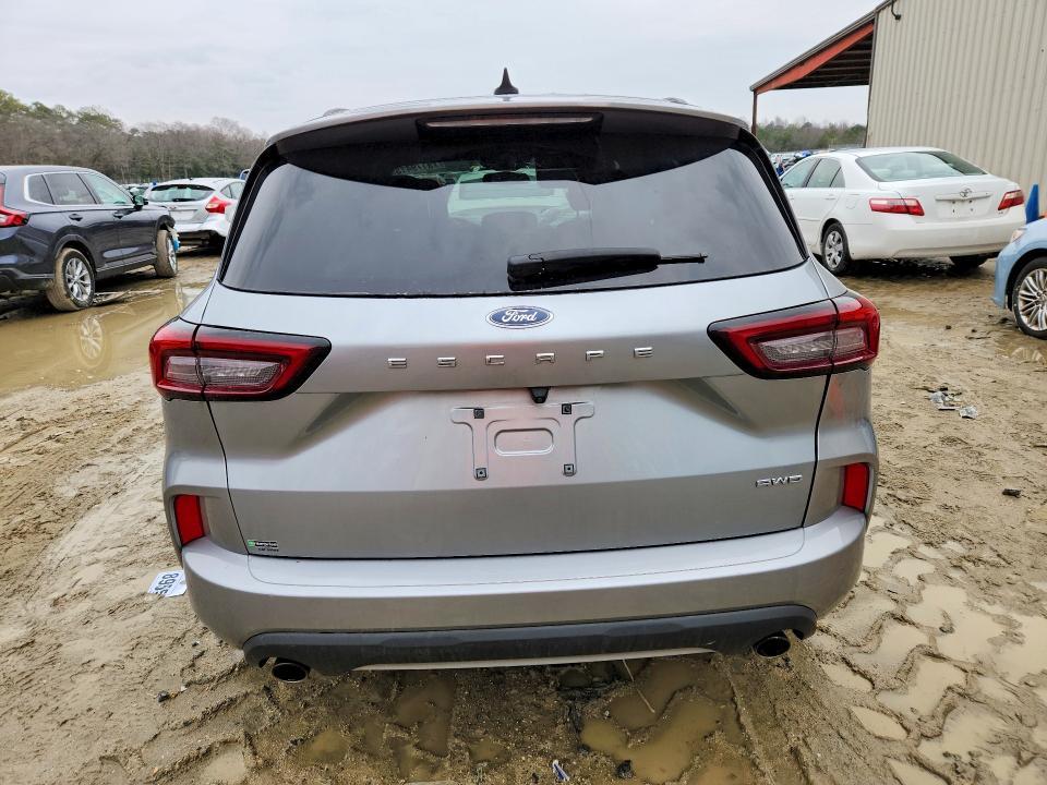 2023 Ford Escape st Line