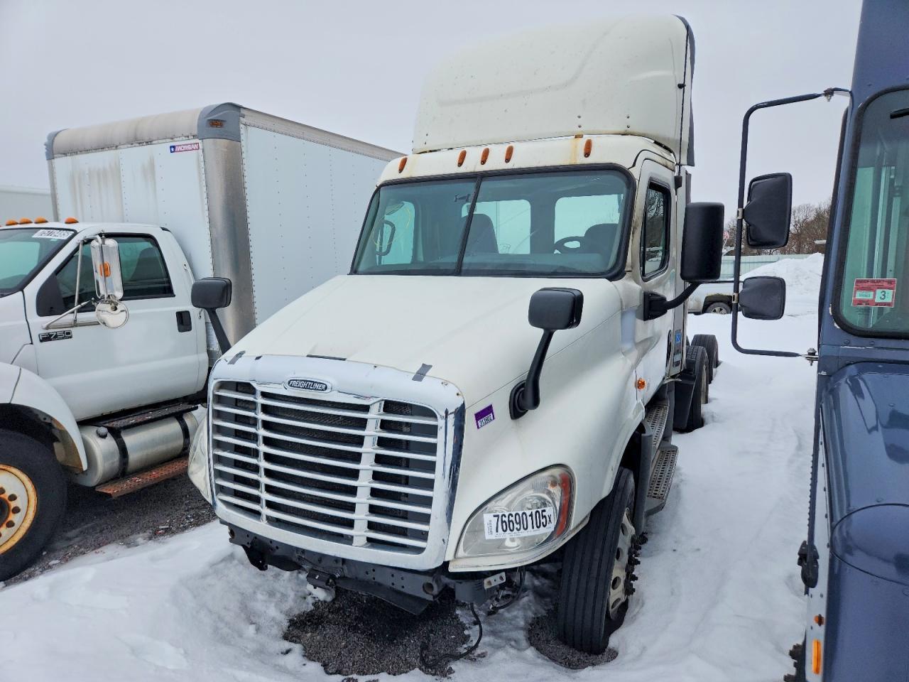 2016 Freigliner 2016 Freightliner Cascadia 125 Semi Truck