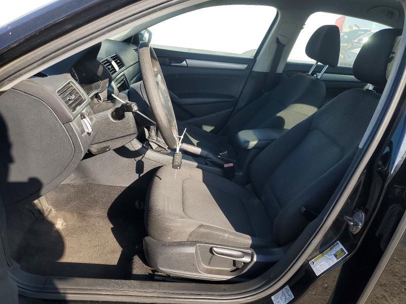 2012 Volkswagen Passat s