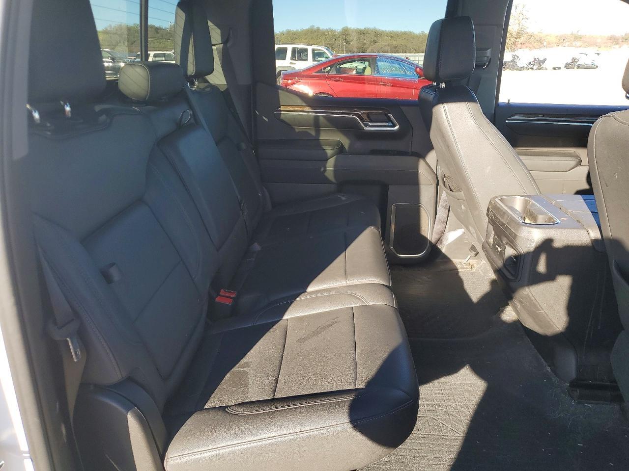 2023 Chevrolet Silverado K1500 RST