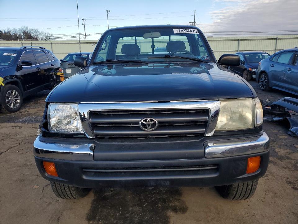 1999 Toyota Tacoma Base