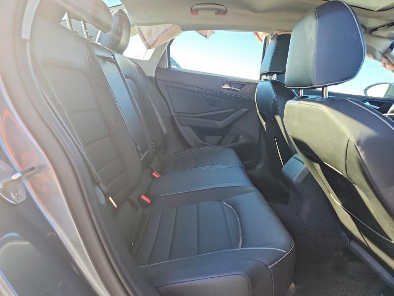 2023 Volkswagen Jetta se