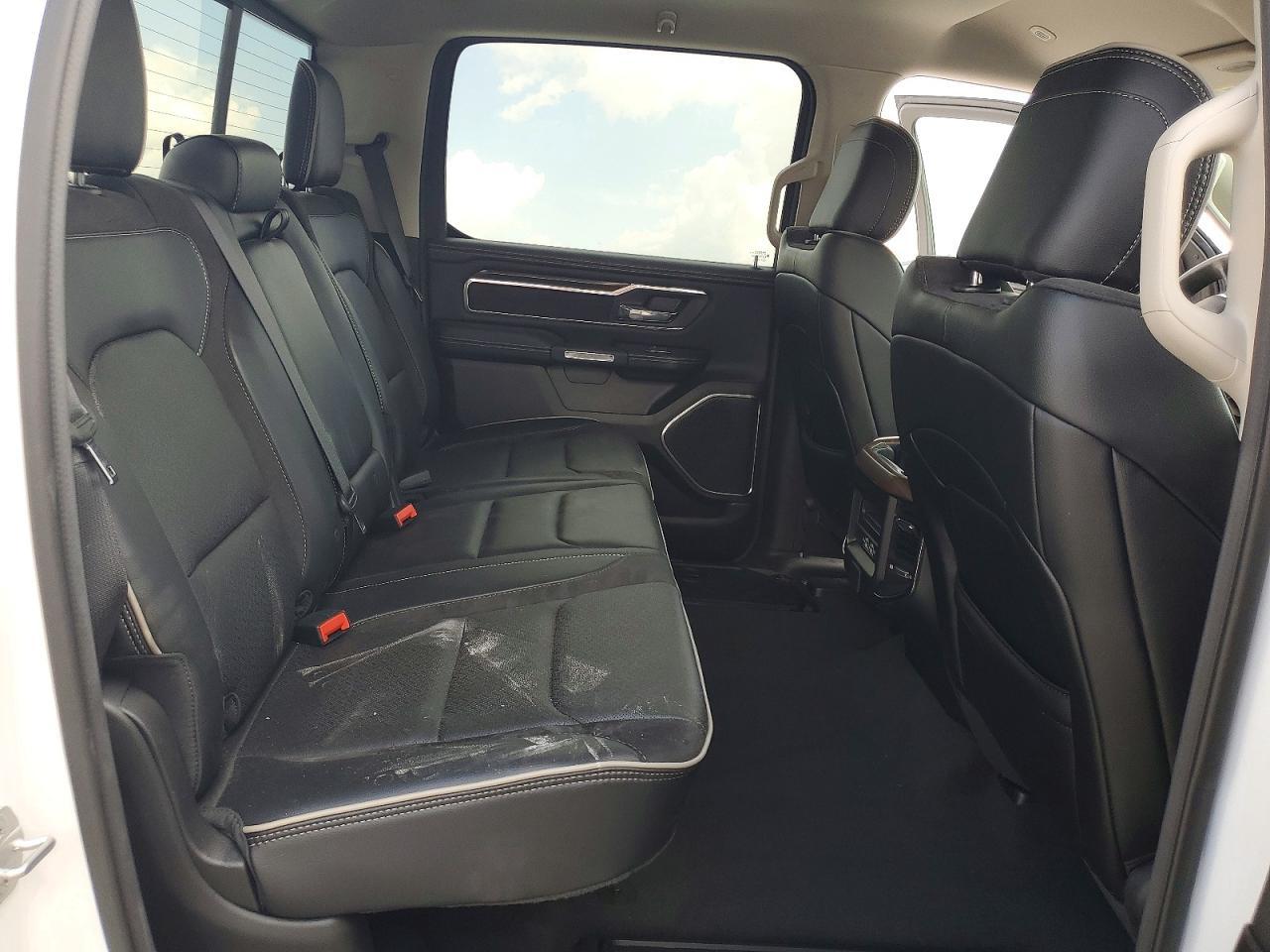 2022 Dodge 1500 Laramie