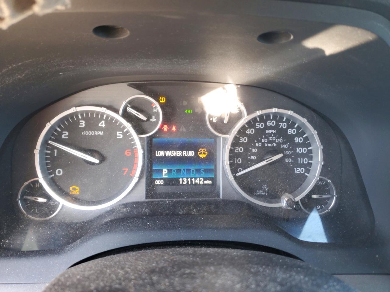 2014 Toyota Tundra SR5