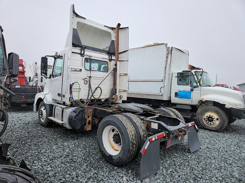 2017 Volvo Vnl Semi Truck