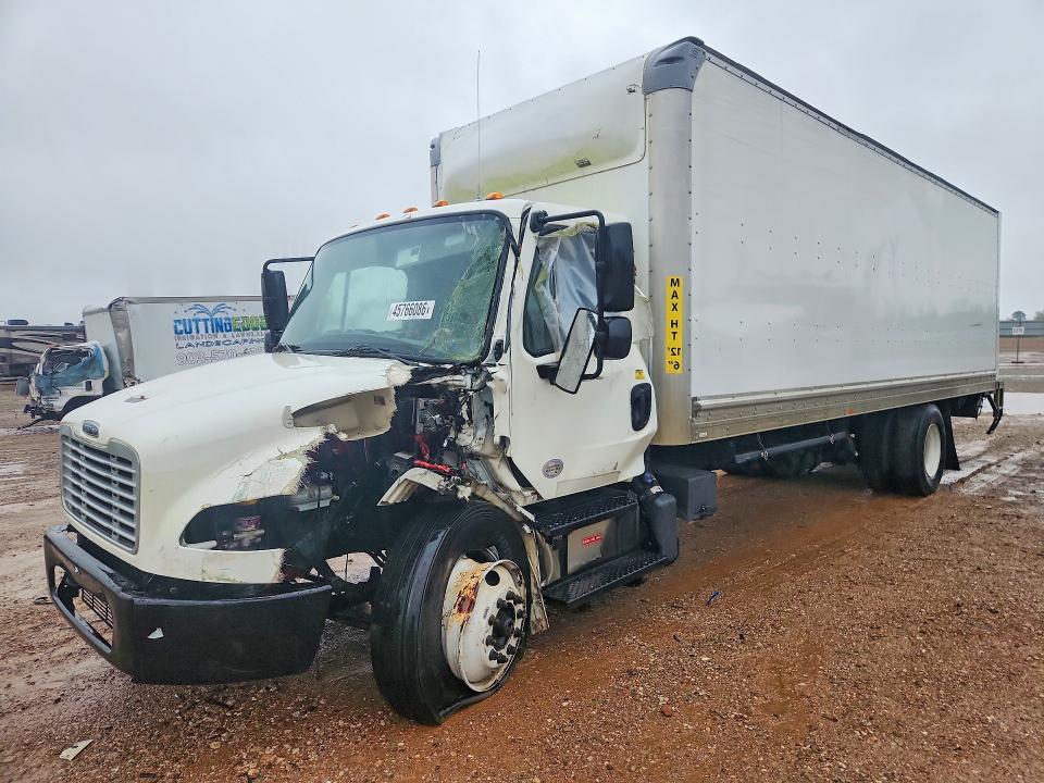 2020 Freigliner 2020 Freightliner Business Class M2 BOX Truck