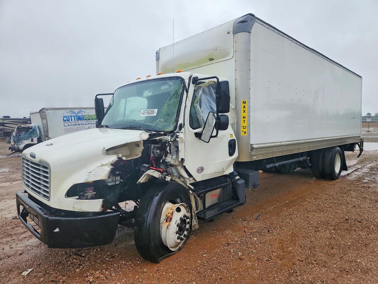 2020 Freigliner 2020 Freightliner Business Class M2 BOX Truck