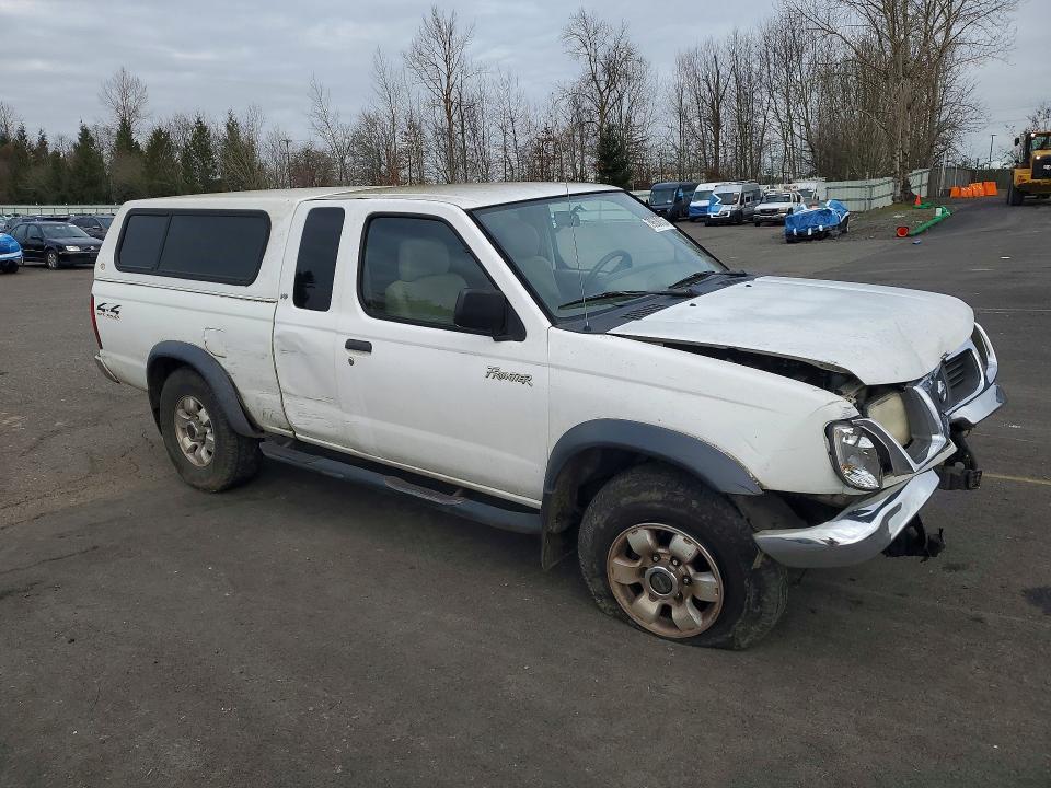 2000 Nissan Frontier XE-V6