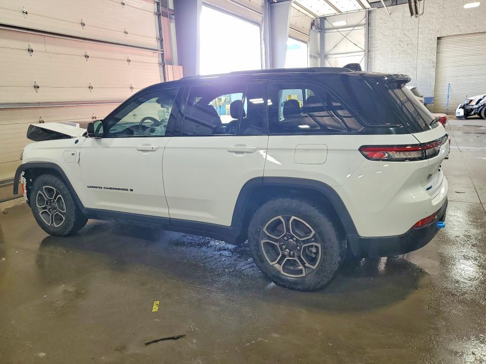 2022 Jeep Grand Cherokee Trailhawk 4XE